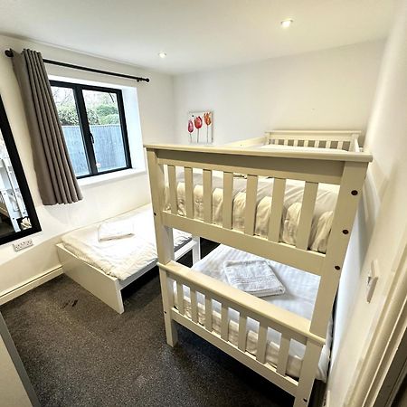 Maisy Lodge - Two Bed Lux Flat - Parking, Netflix, Wifi - Close To Blenheim Palace & Oxford - F2 كيدلينغتون المظهر الخارجي الصورة