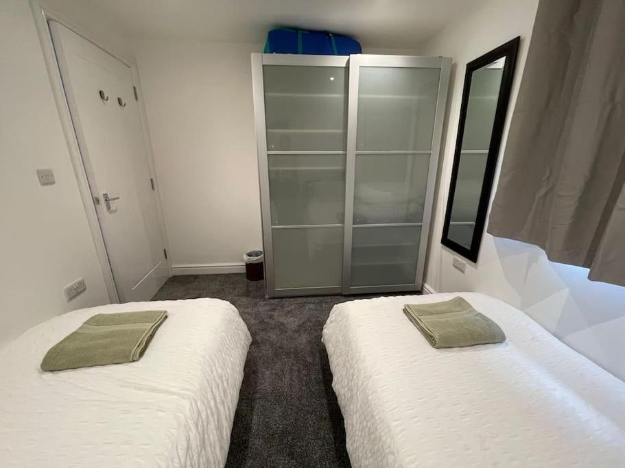 Maisy Lodge - Two Bed Lux Flat - Parking, Netflix, Wifi - Close To Blenheim Palace & Oxford - F2 كيدلينغتون المظهر الخارجي الصورة