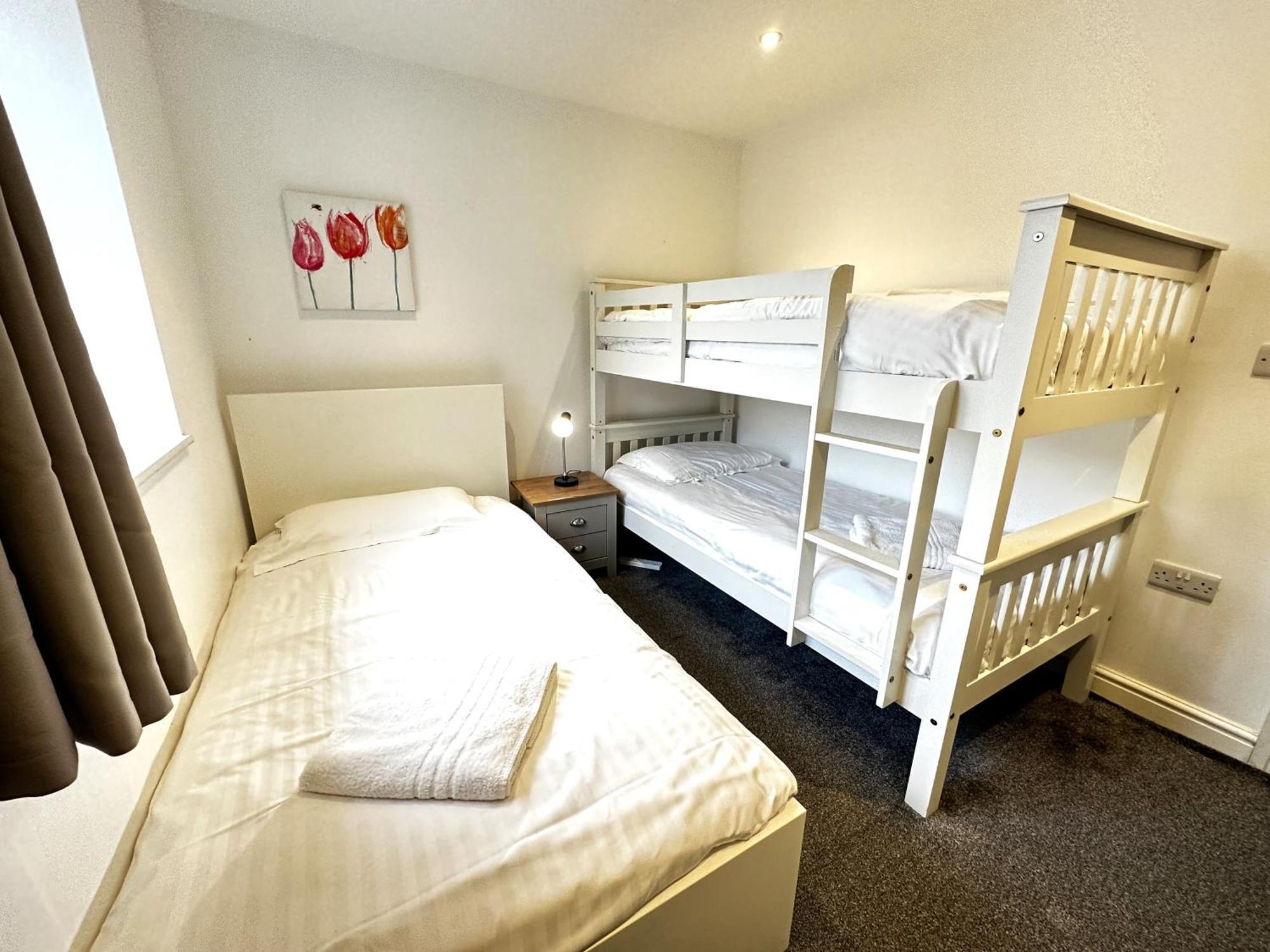 Maisy Lodge - Two Bed Lux Flat - Parking, Netflix, Wifi - Close To Blenheim Palace & Oxford - F2 كيدلينغتون المظهر الخارجي الصورة